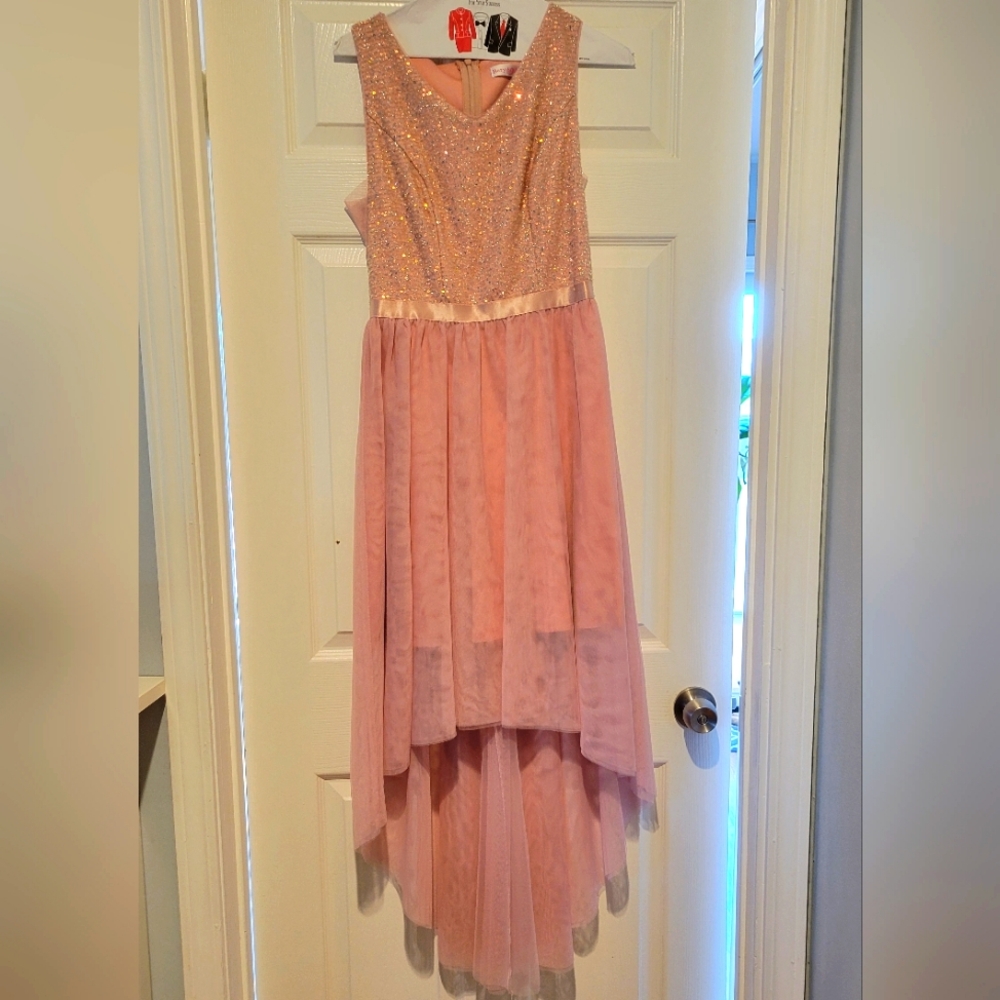 Pink dress